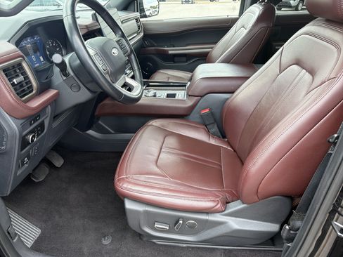 Used 2023 Ford Expedition Max Limited RWD image 18