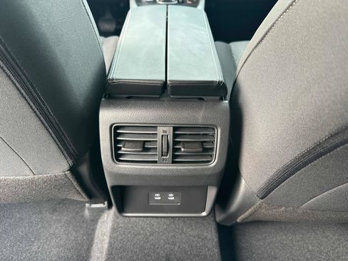 New 2026 Nissan Rogue SV AWD/4WD image 28