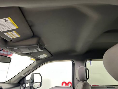 Used 2018 Ford F150 XLT w/ Equipment Group 302A Luxury image 21