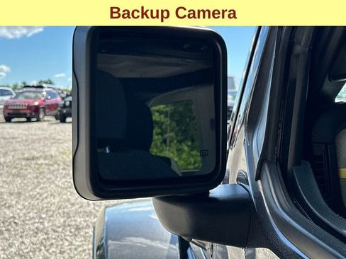 Used 2024 Jeep Wrangler Unlimited w/ Convenience Group AWD/4WD image 7