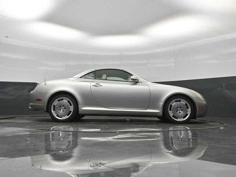 Used 2003 Lexus SC 430 Convertible RWD image 51
