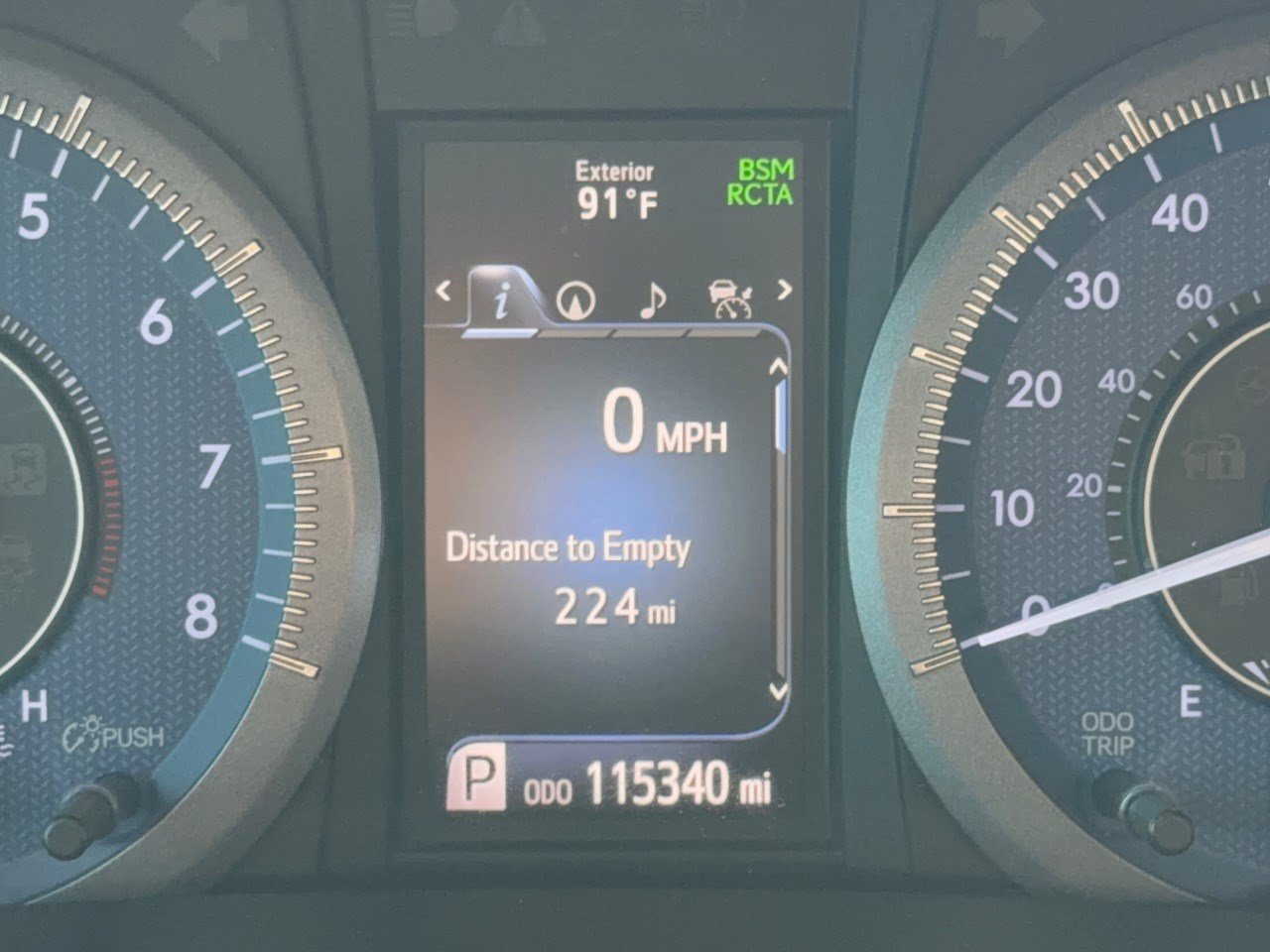 Used 2018 Toyota Sienna XLE w/ XLE Navigation Package FWD image 26