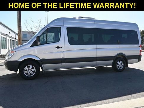 Used 2011 Mercedes-Benz Sprinter 2500 image 9