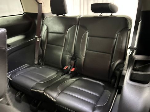 Used 2017 GMC Acadia Denali w/ Technology Package image 23