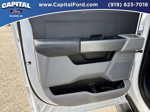 Certified 2025 Ford F250 XLT AWD/4WD image 17