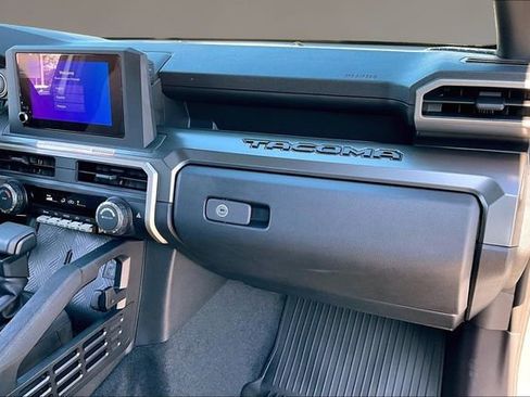Used 2026 Toyota Tacoma SR5 image 21