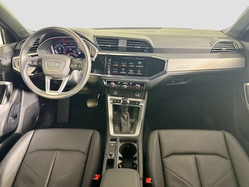 Used 2025 Audi Q3 2.0T Premium w/ Convenience Package AWD/4WD image 9