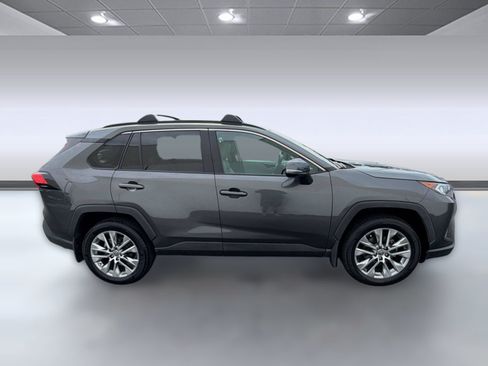 Certified 2021 Toyota RAV4 XLE Premium AWD/4WD image 8