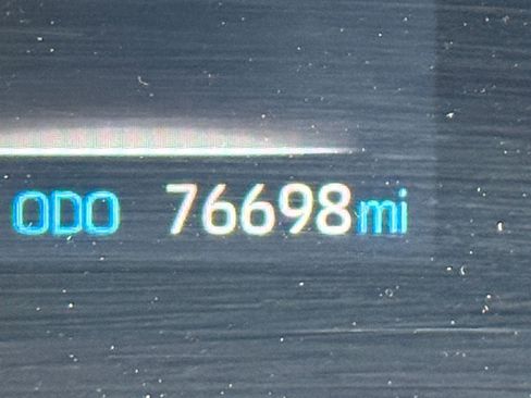 Used 2023 Toyota Sienna XLE image 42