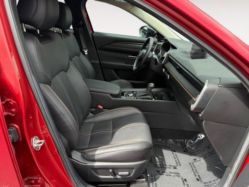 Certified 2025 MAZDA CX-50 AWD 2.5 Hybrid w/ Cargo Package image 19