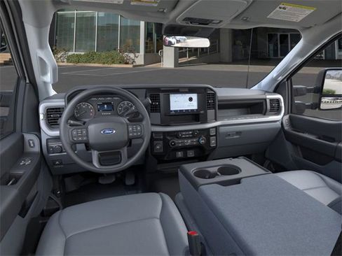 New 2026 Ford F250 XL w/ 360-Degree Camera Package image 9