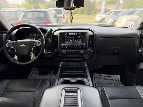 Used 2016 Chevrolet Silverado 1500 LTZ Z71 w/ LTZ Plus Package AWD/4WD image 18