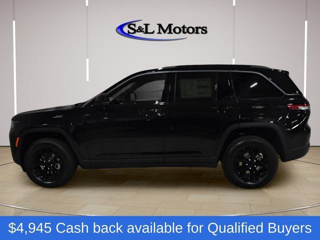 New 2026 Jeep Grand Cherokee Altitude AWD/4WD image 6