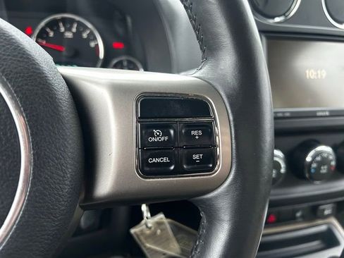 Used 2011 Jeep Compass Limited w/ Sun/Sound Group image 16