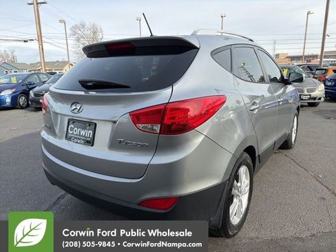 Used 2012 Hyundai Tucson GLS image 5