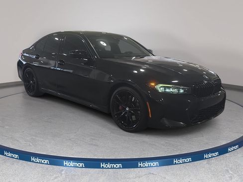 Used 2023 BMW 330i Sedan w/ M Sport Package RWD image 3