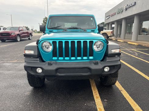 Used 2019 Jeep Wrangler Unlimited Sport S AWD/4WD image 2