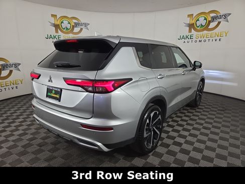 Used 2024 Mitsubishi Outlander SE FWD image 10
