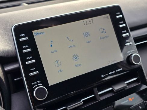 Used 2021 Toyota Avalon XSE image 29