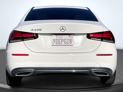 Used 2019 Mercedes-Benz A 220 image 4