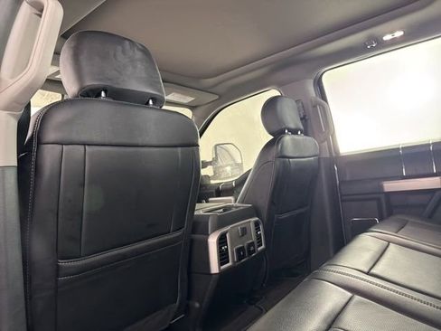 Used 2021 Ford F250 Lariat w/ Lariat Ultimate Package image 14