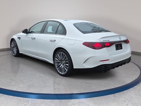 New 2026 Mercedes-Benz E 53 AMG e 4MATIC Sedan image 7