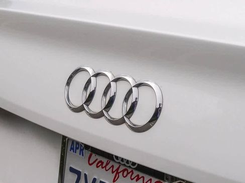 Used 2017 Audi A4 2.0T Ultra Premium w/ Audi MMI Navigation Plus image 11