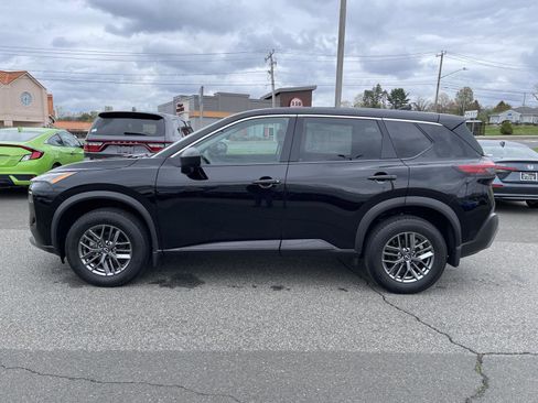 Used 2023 Nissan Rogue S AWD/4WD image 17