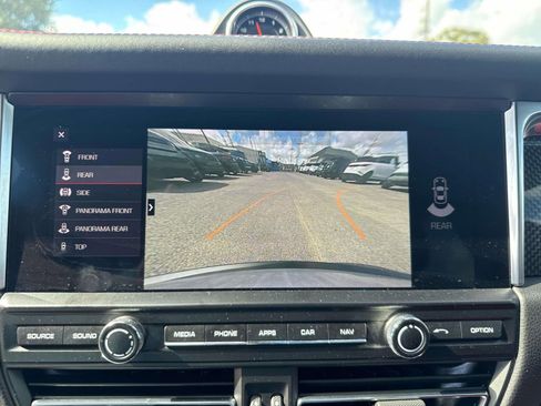 Used 2021 Porsche Macan GTS image 23