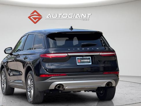 Used 2024 Lincoln Corsair FWD image 8