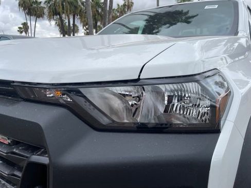 New 2026 Chevrolet Colorado Trail Boss AWD/4WD image 7