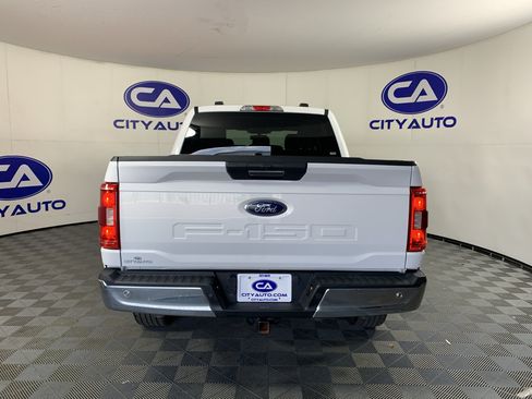 Used 2022 Ford F150 XLT w/ Equipment Group 301A Mid AWD/4WD image 4
