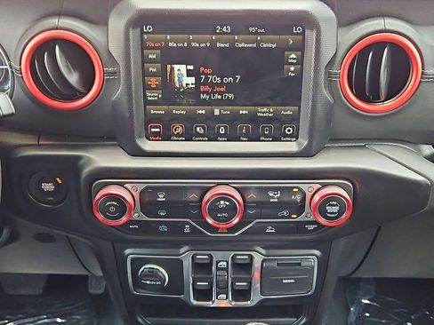 Certified 2022 Jeep Wrangler Unlimited Sahara 4xe image 19