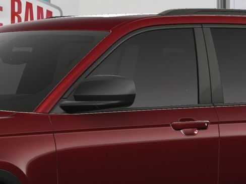 New 2025 Jeep Grand Cherokee Altitude image 15