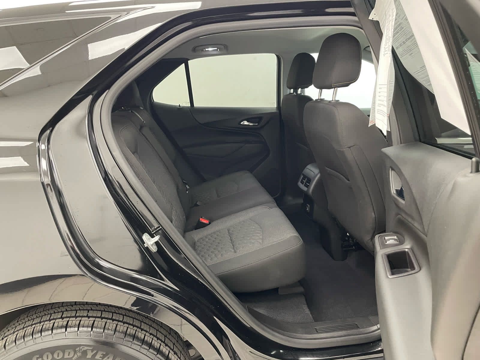 Certified 2021 Chevrolet Equinox LT AWD/4WD image 15