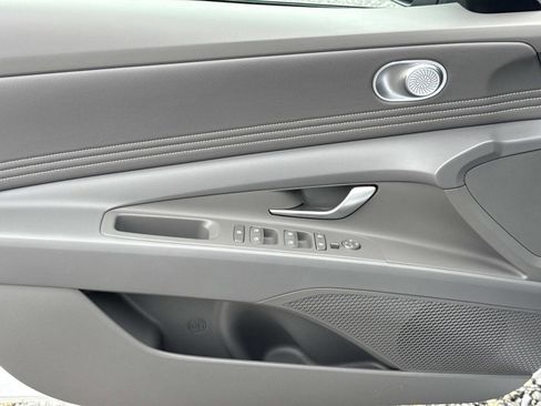 New 2026 Hyundai Elantra Sport image 8