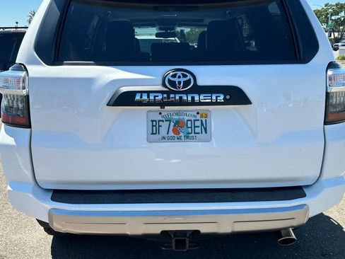 Used 2016 Toyota 4Runner Trail Premium AWD/4WD image 19