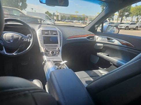Used 2019 Lincoln MKZ Reserve w/ Luxury Package AWD/4WD image 15