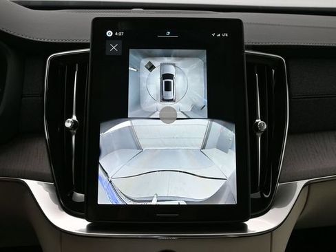 New 2026 Volvo XC90 T8 Ultra w/ Protection Package Premier AWD/4WD image 23
