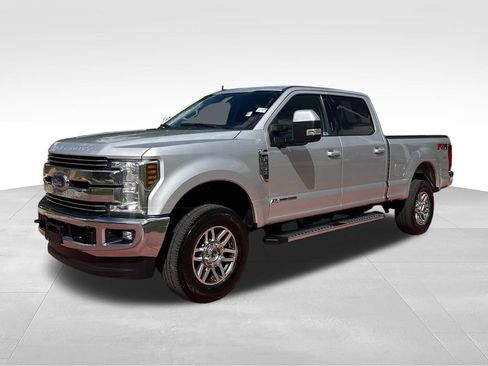 Used 2019 Ford F250 Lariat w/ Tow Technology Bundle AWD/4WD image 3