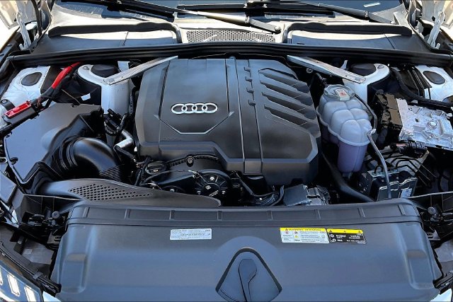 Used 2023 Audi A4 2.0T Premium Plus w/ Premium Plus Package AWD/4WD image 9