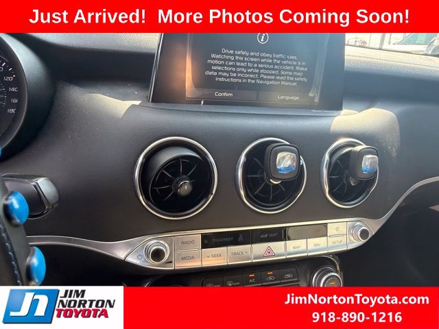 Used 2018 Kia Stinger GT2 AWD/4WD image 12