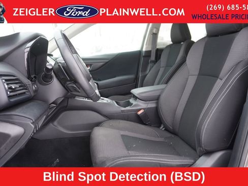 Used 2022 Subaru Outback Premium image 17