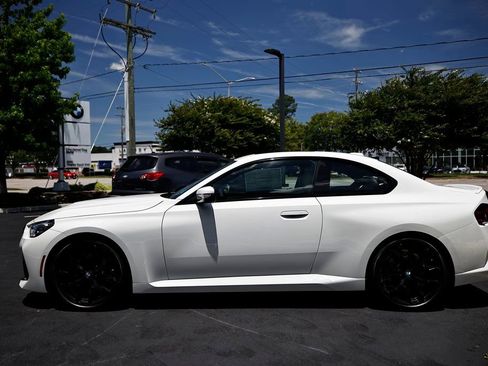 Used 2025 BMW 230i Coupe image 8