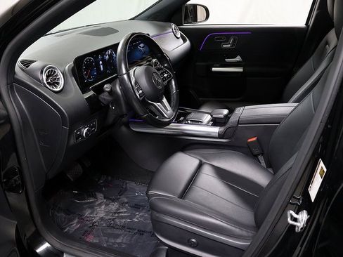 Used 2023 Mercedes-Benz GLA 250 4MATIC image 13