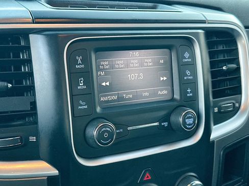 Used 2021 RAM 1500 Classic SLT image 15