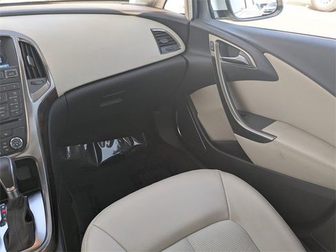 Used 2014 Buick Verano image 15