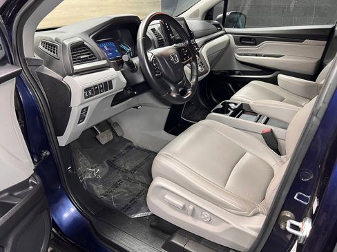 Used 2024 Honda Odyssey EX-L image 4