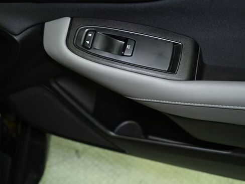 Used 2025 Subaru Outback Premium image 56