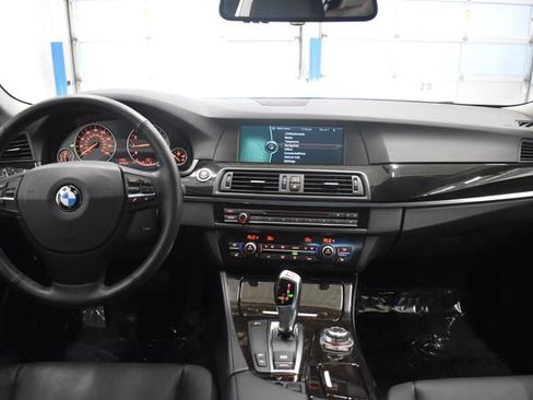 Used 2011 BMW 535i xDrive Sedan AWD/4WD image 5